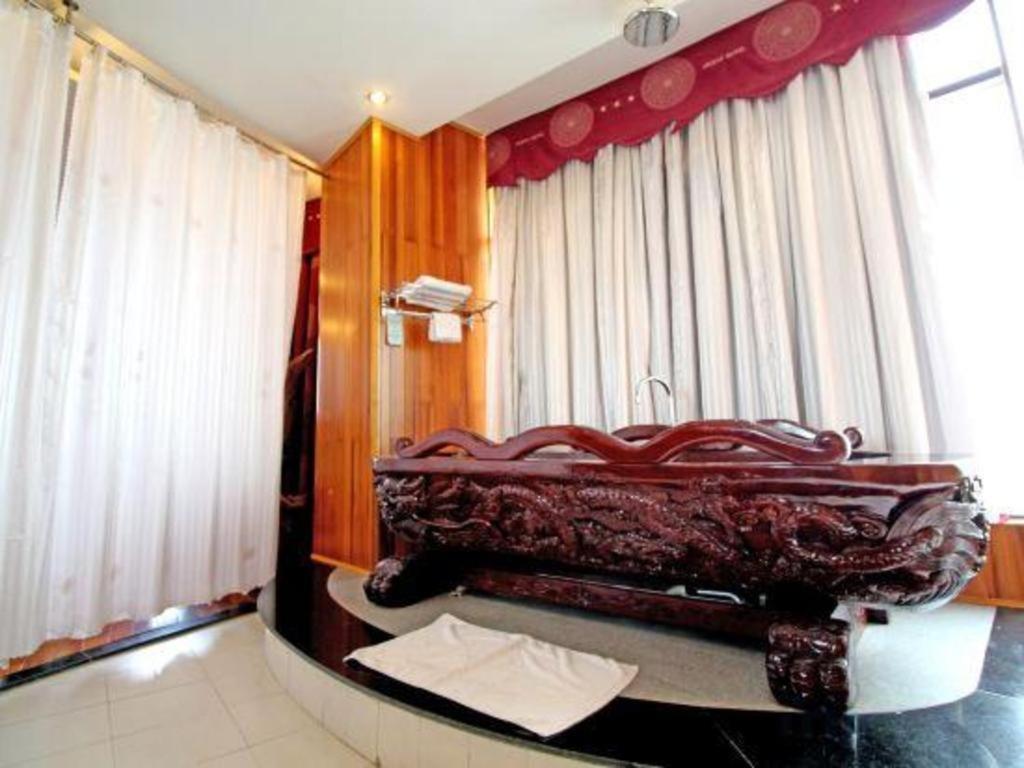 ฮันซ์ โอเรียนท์ โฮเทล ดานัง Hotel ภายนอก รูปภาพ